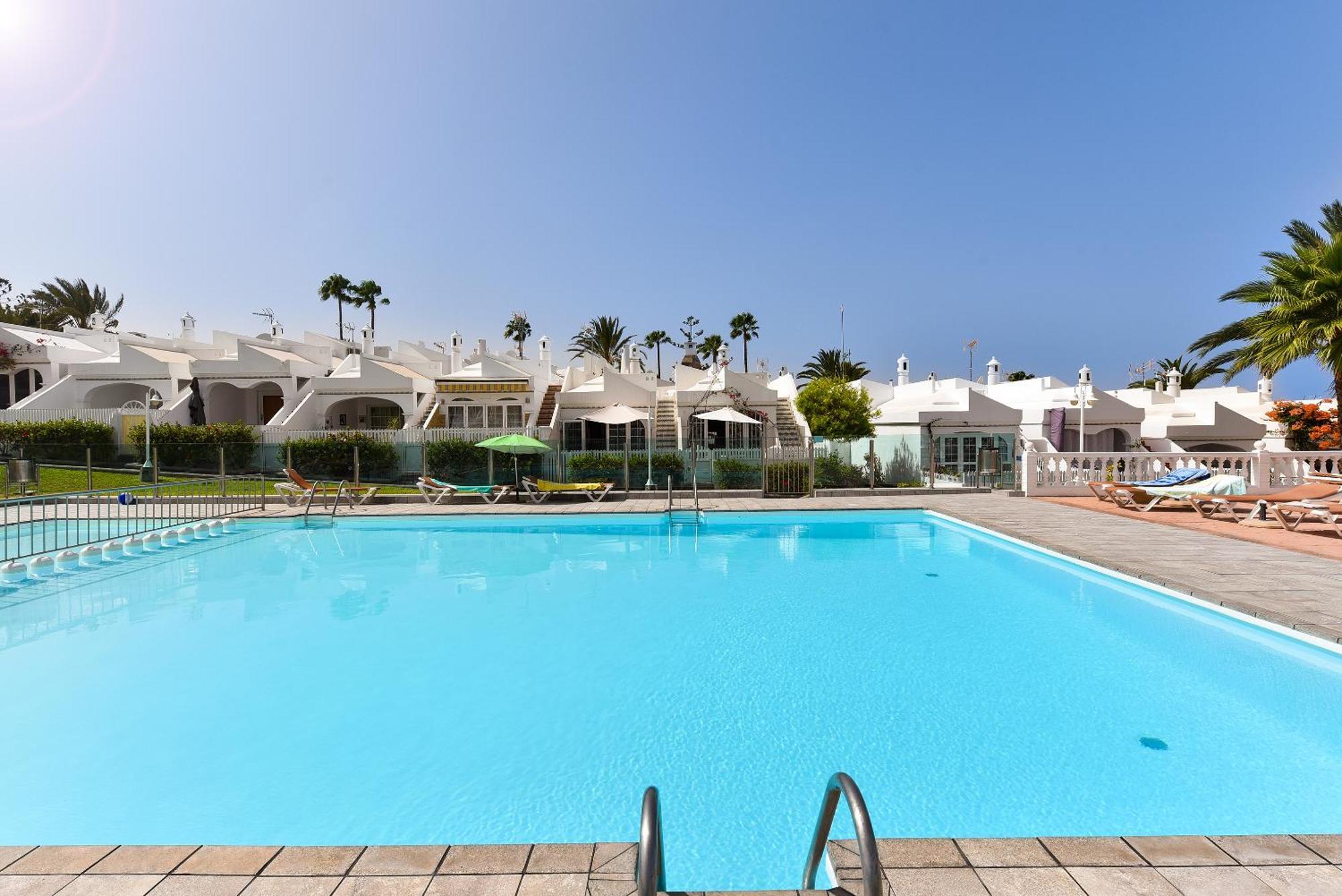 The Secret Garden Holiday Home بلايا ديل إنغلز المظهر الخارجي الصورة